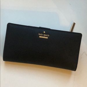 Kate Spade Cameron Street Stacey Wallet